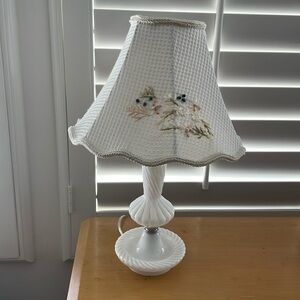 Mini lamp perfect for a child’s bedroom